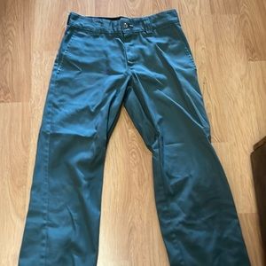 Turquoise dickies skateboard size 30x30